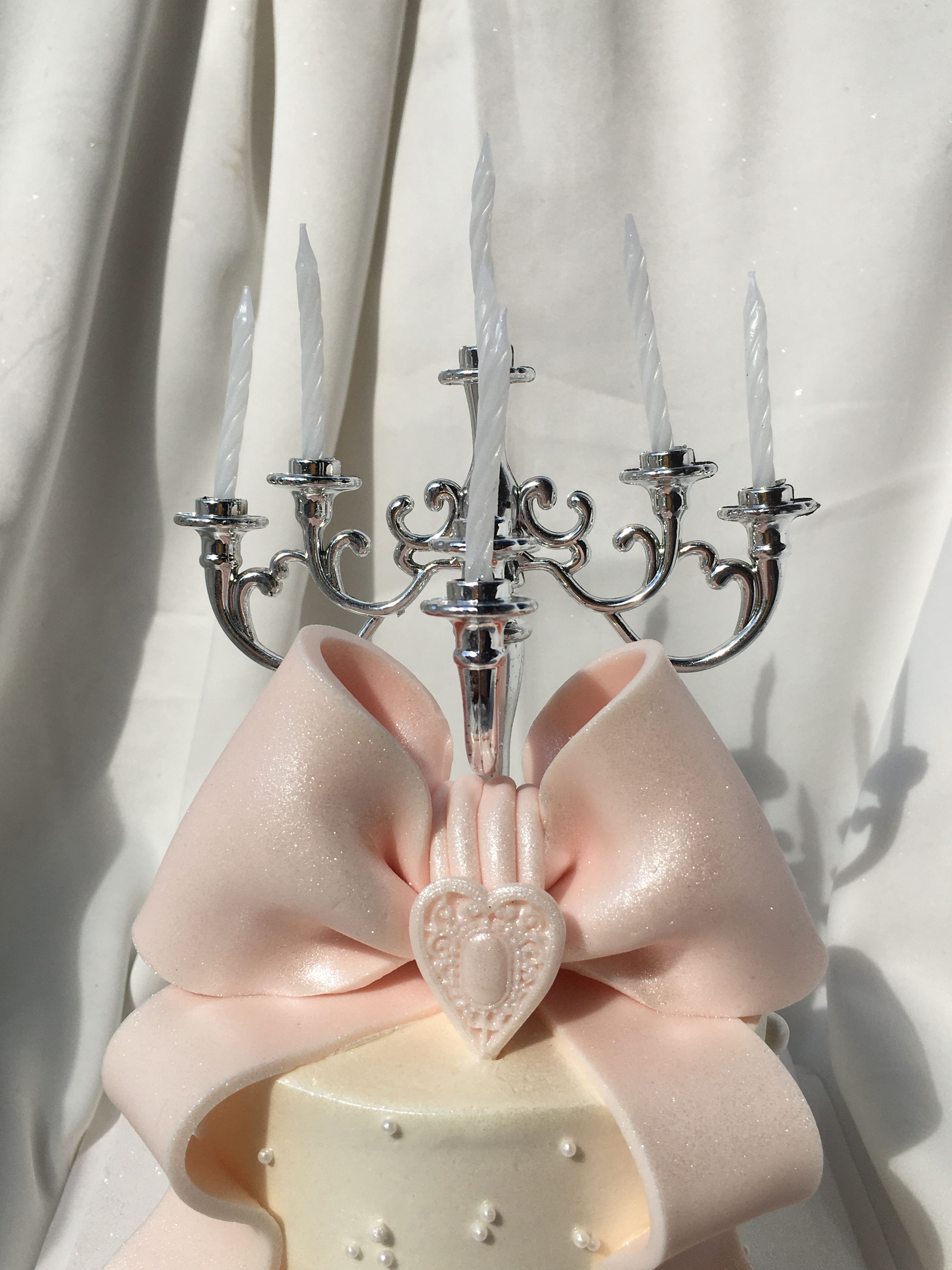 Velvet Bow