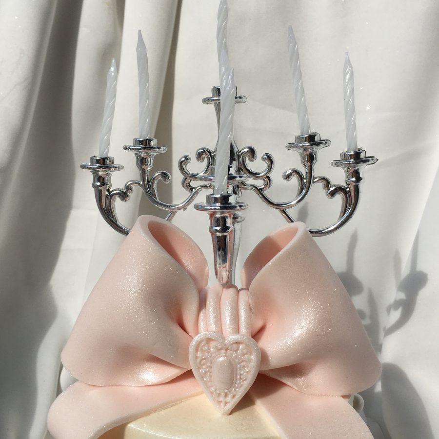 Velvet Bow